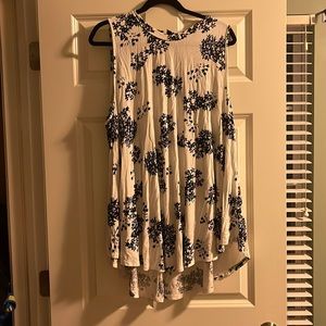 Lane Bryant hi-low tank 22/24